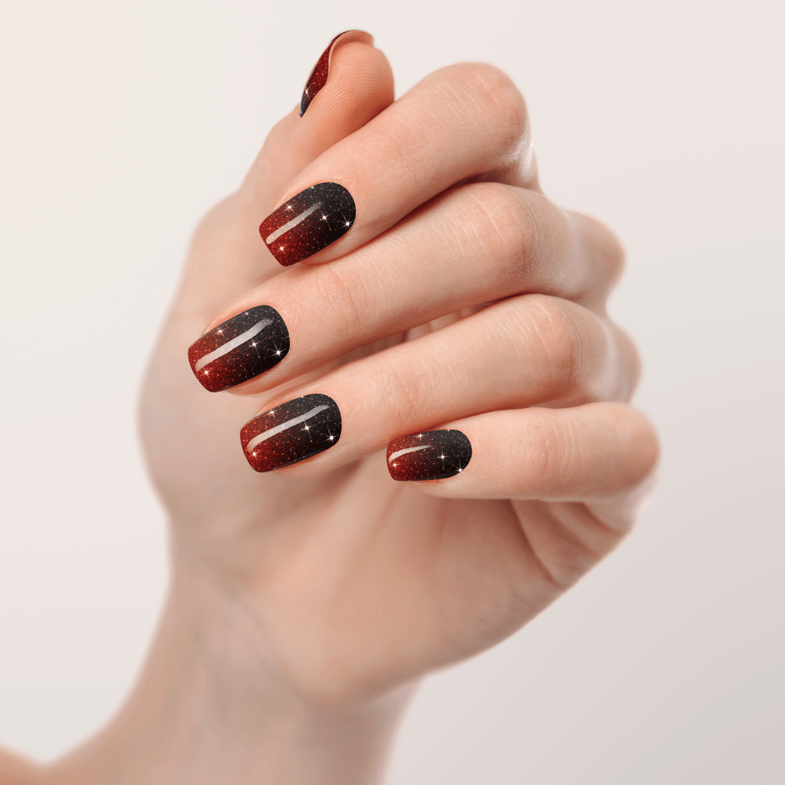 UV Gel: Scarlet Glitter Ombré